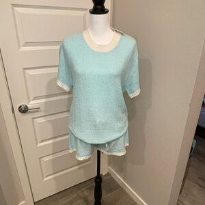 Splendid lounge set two-piece top and shorts size medium NWT (45)
